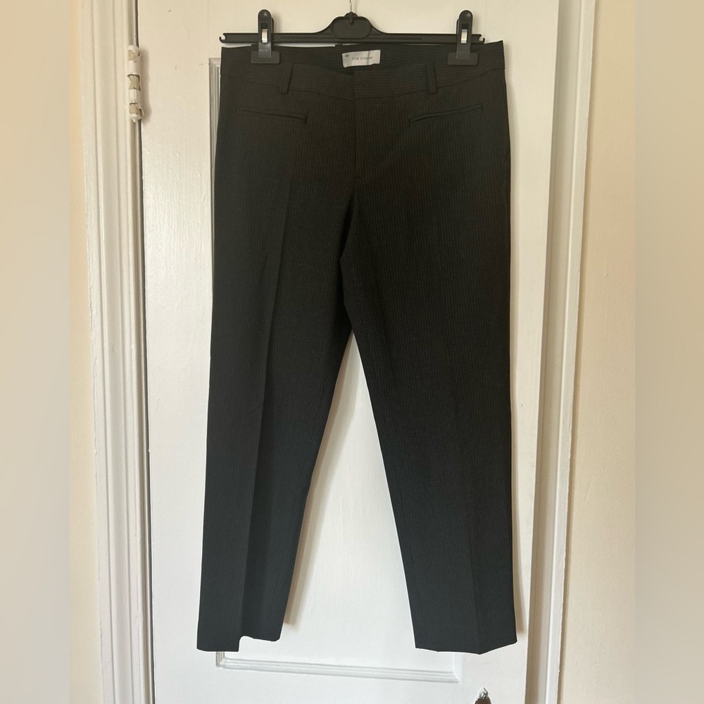 GAP Women’s Charcoal Pinstripe Dress Pants